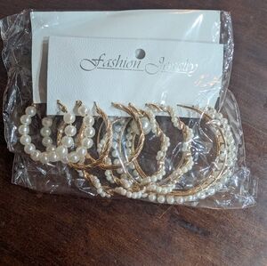 Elegant Gold and White Pearl Hoop Earrings Set